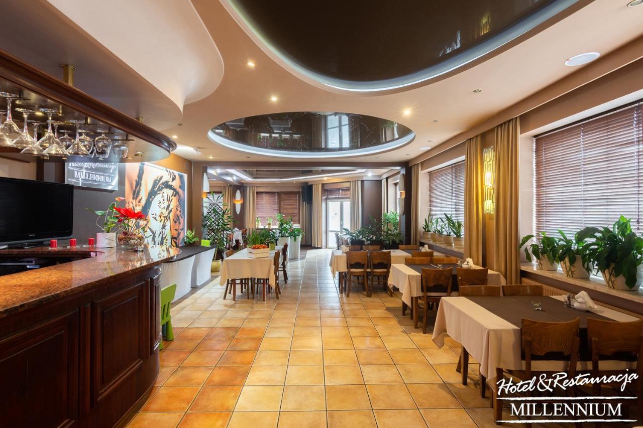 Hotel Millennium พสาสเนสซ์ ภายนอก รูปภาพ