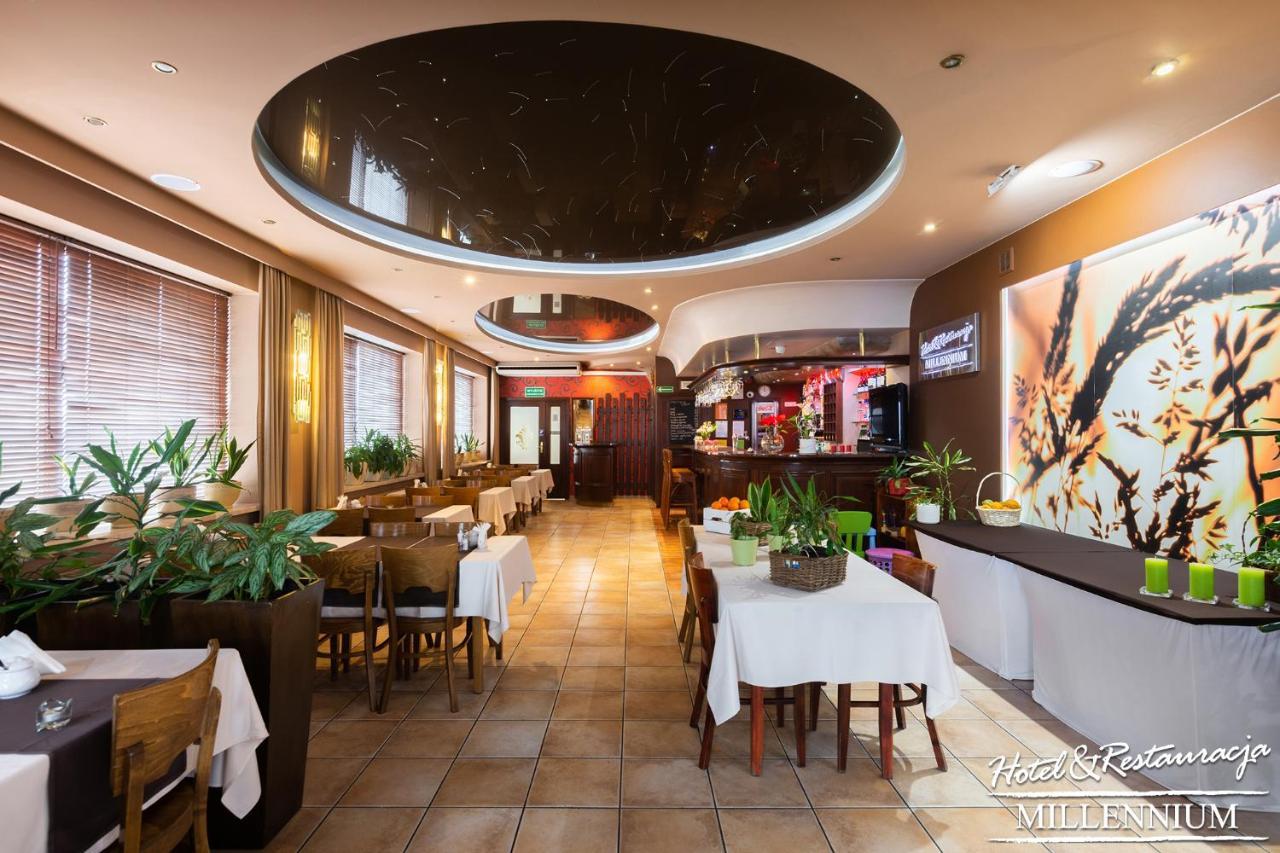 Hotel Millennium พสาสเนสซ์ ภายนอก รูปภาพ