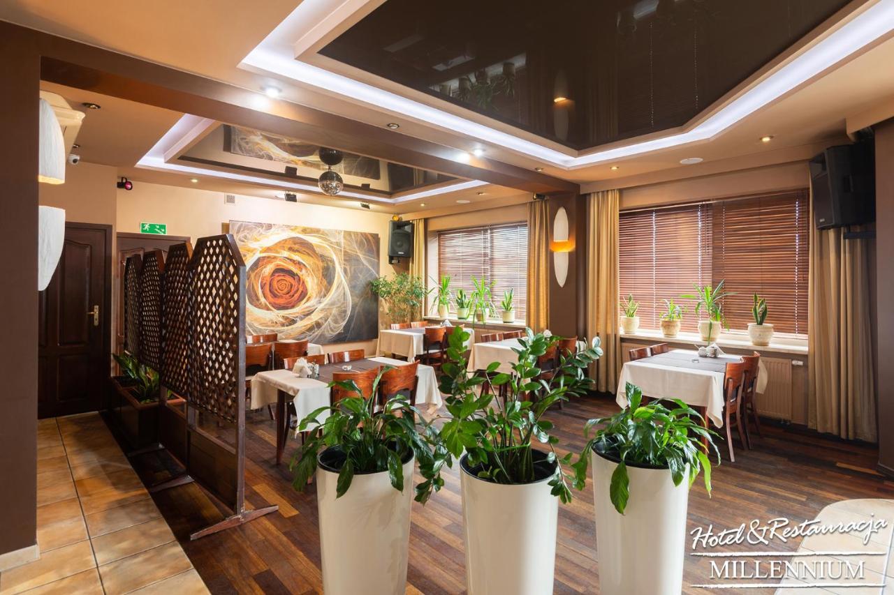 Hotel Millennium พสาสเนสซ์ ภายนอก รูปภาพ